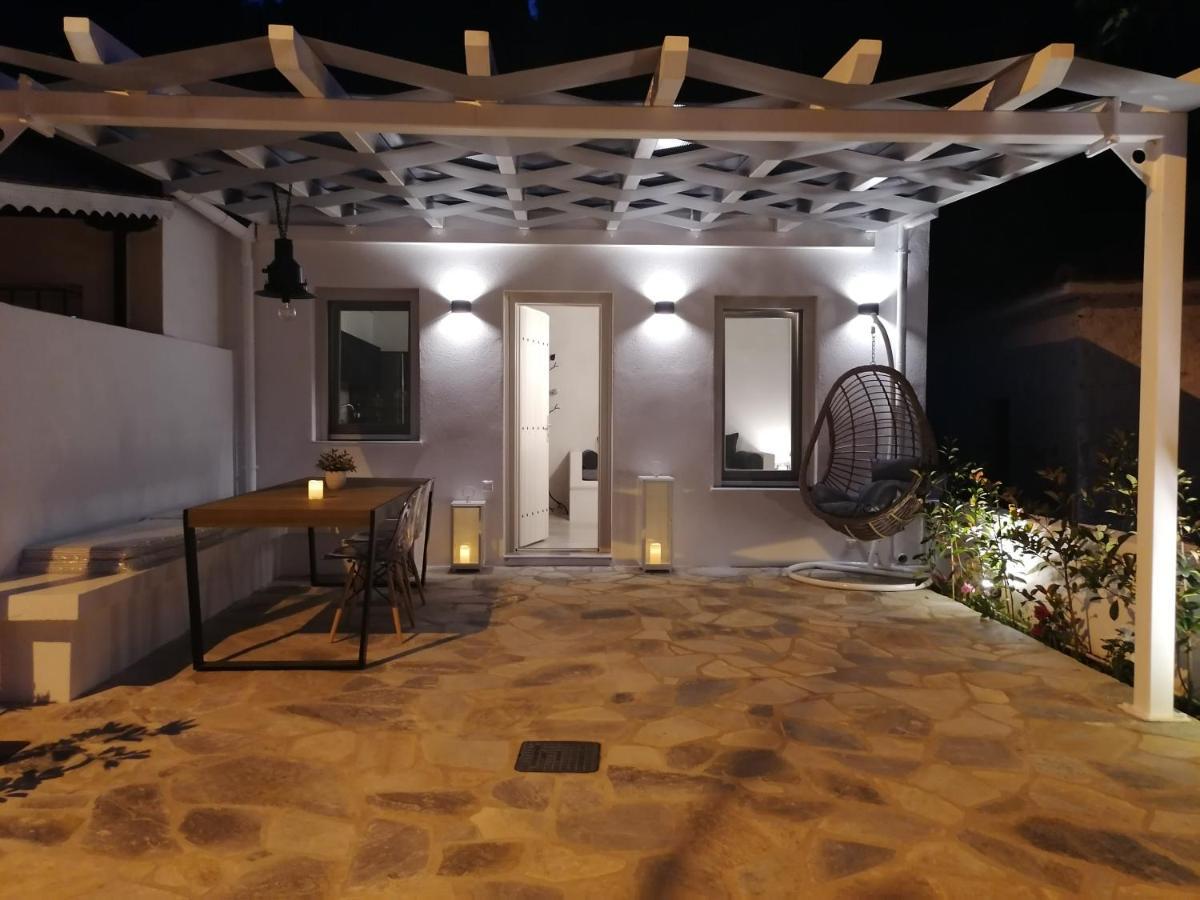 Yalos Luxury Home Agioi Saranta Екстер'єр фото