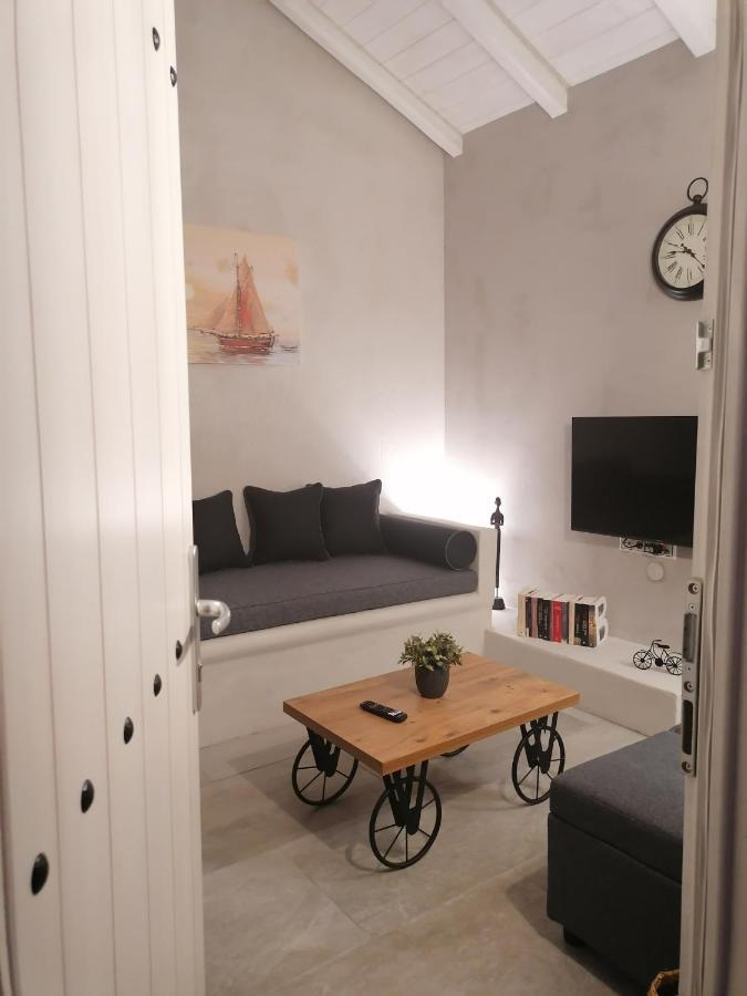 Yalos Luxury Home Agioi Saranta Екстер'єр фото